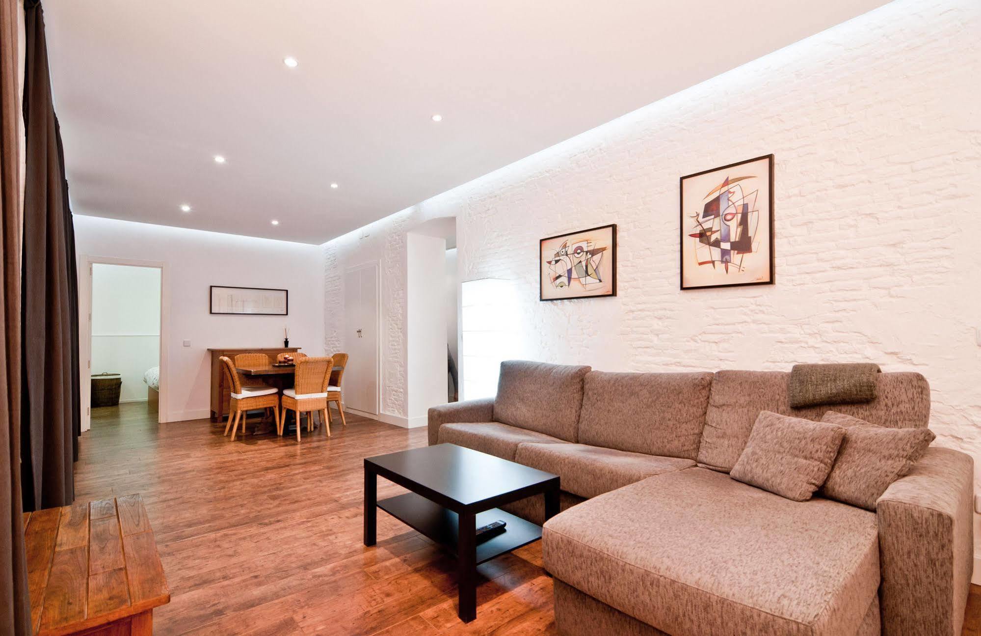 Apartamento Retiro Madrid Extérieur photo